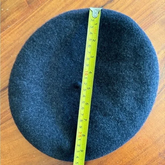 Chantaco Basque French Beret authenic and vintage EUC No wear